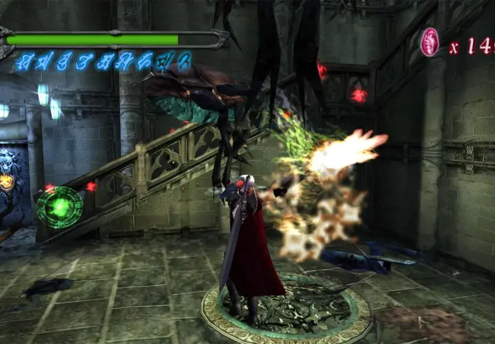 Dante z Devil May Cry 1 walczy z potworem w mrocznym zamku, używając magicznych mocy.